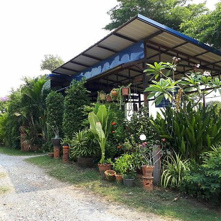 Baan Khun Karat Resort Phra Nakhon Si Ayutthaya Ngoại thất bức ảnh